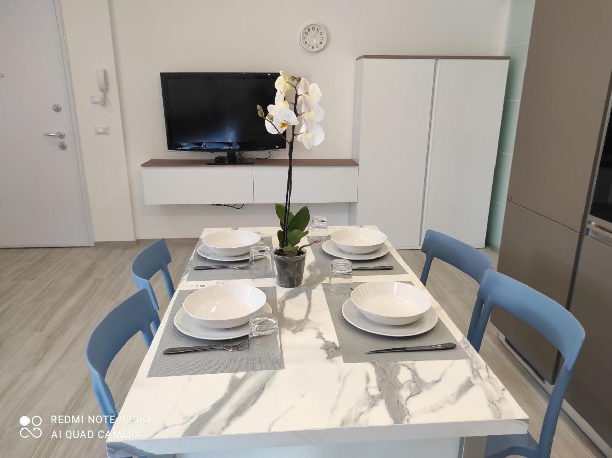 Blu Apartment Civitanova Marche Exterior foto